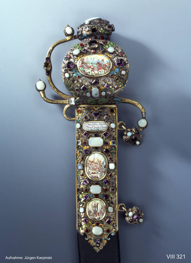 Sabre with jasper hilt and leather scabbard (miner's garniture of Johann Georg II)