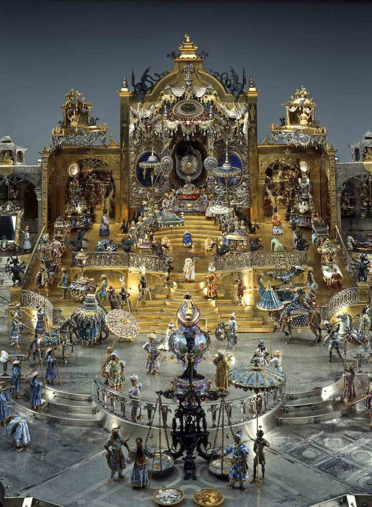 The Throne of the Grand Mogul Aurangzeb on the original table