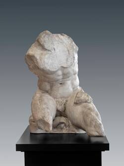 Sitzender Heros, sog. Torso vom Belvedere