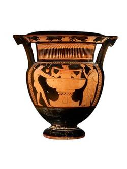 Kolonettenkrater. Frauen am Wasserbecken