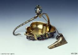 Grubenlampe mit Dochtkratzer (Bergmannsgarnitur Johann Georgs II.)