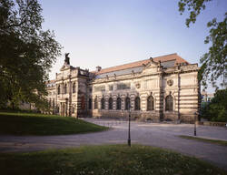 HISTORIE ALBERTINA